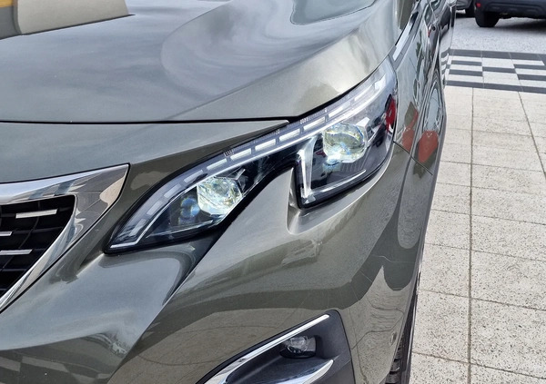 Peugeot 5008 cena 89900 przebieg: 129000, rok produkcji 2018 z Serock małe 232
